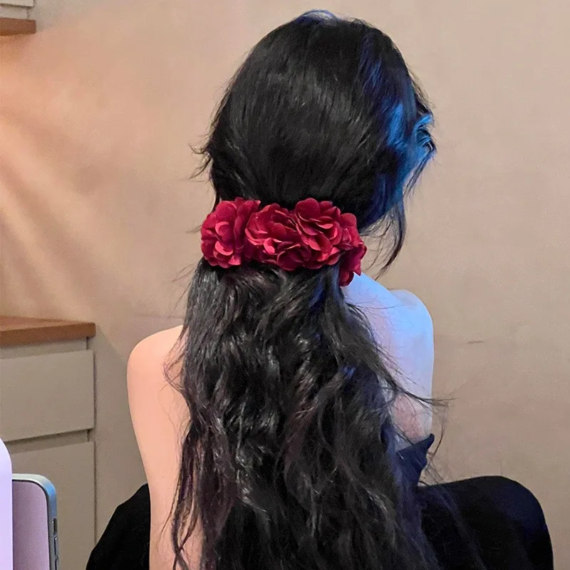 

2025 New Colorful Flower Hair Grab Clip Banana Clip Summer Vacation Shark Clip Fashion Horsetail Clip Hair Accessories