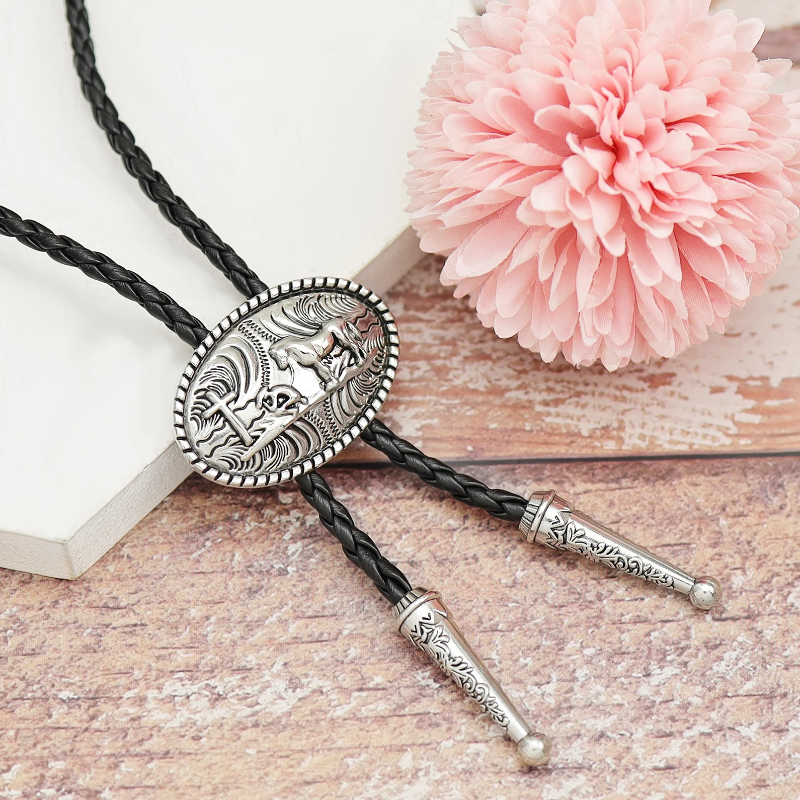 

Western Cowboy Bolo Tie for Men Cross Cowboy Horse Pattern Oval Pendant Necktie Leather Rope Necklace Accessories Women Jewelry