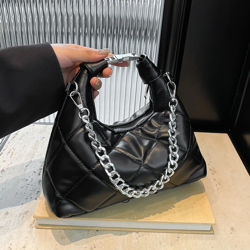 Chain Women Bag Fashion Day Clutch Designer Hobo Bag Female Black Gold Silver Handbag PU Leather Bucket Crossbody Bag Brand Sac