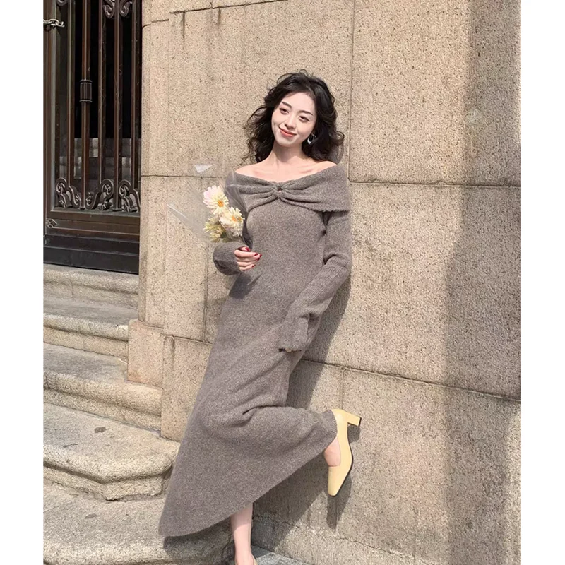 

French Lapel Knit Dress 2025 Autumn Winter Off Shoulder Maxi Gown Old Money Aesthetic Slim Fit Womens Fashion