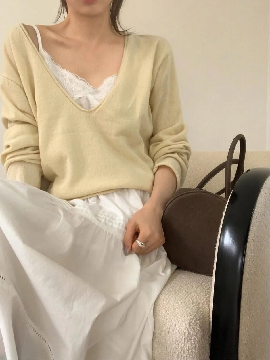 Loose Fit Long Sleeve Knitwear Women's Autumn Winter New Style Big V-neck Casual Slimming  Color Top Comfortable Knit Shirt