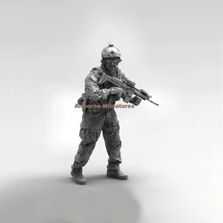 1/16 Resin Model Figure Kits GK , Military Theme，Unassembled And Unpainted,403C