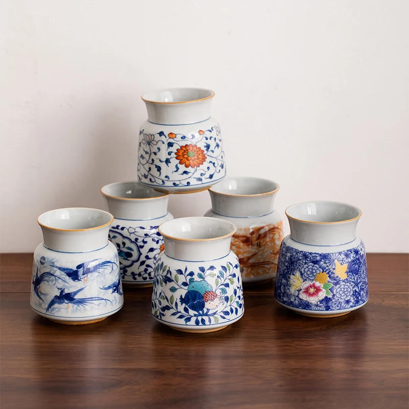 

Retro Chinese-style ceramic vase for hydroponic flower arrangement and decorative use