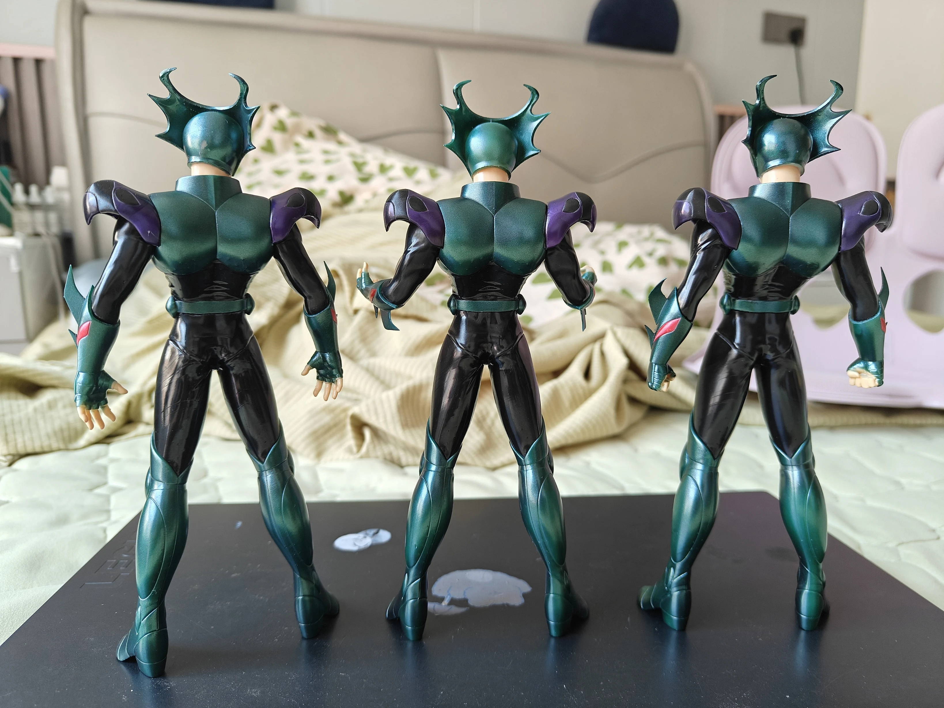 In Stock Saint Seiya Minions or Grunts Under Heracles Douglas Soldier Model Resin Toy Figures