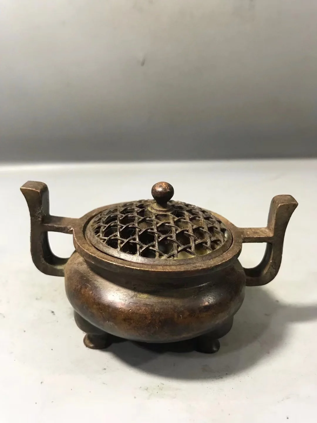 

Binaural official hat incense burner nostalgic home tea ceremony tea table display office ash ornament