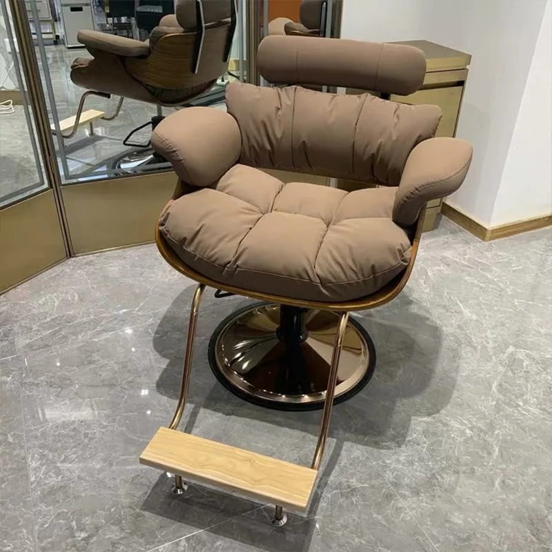 Hydraulic Black Barber Chair with Metal Base, High-performance Styling Chair for Professional Men's Barber Shop