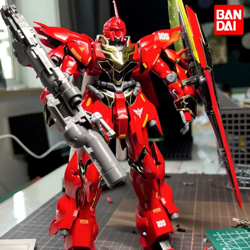 

Bandai Original Gundam Model Kit Anime Figure MSN-06S Sinanju MG 1/100 Action Figures Collectible Ornaments Toys Gifts for Kids