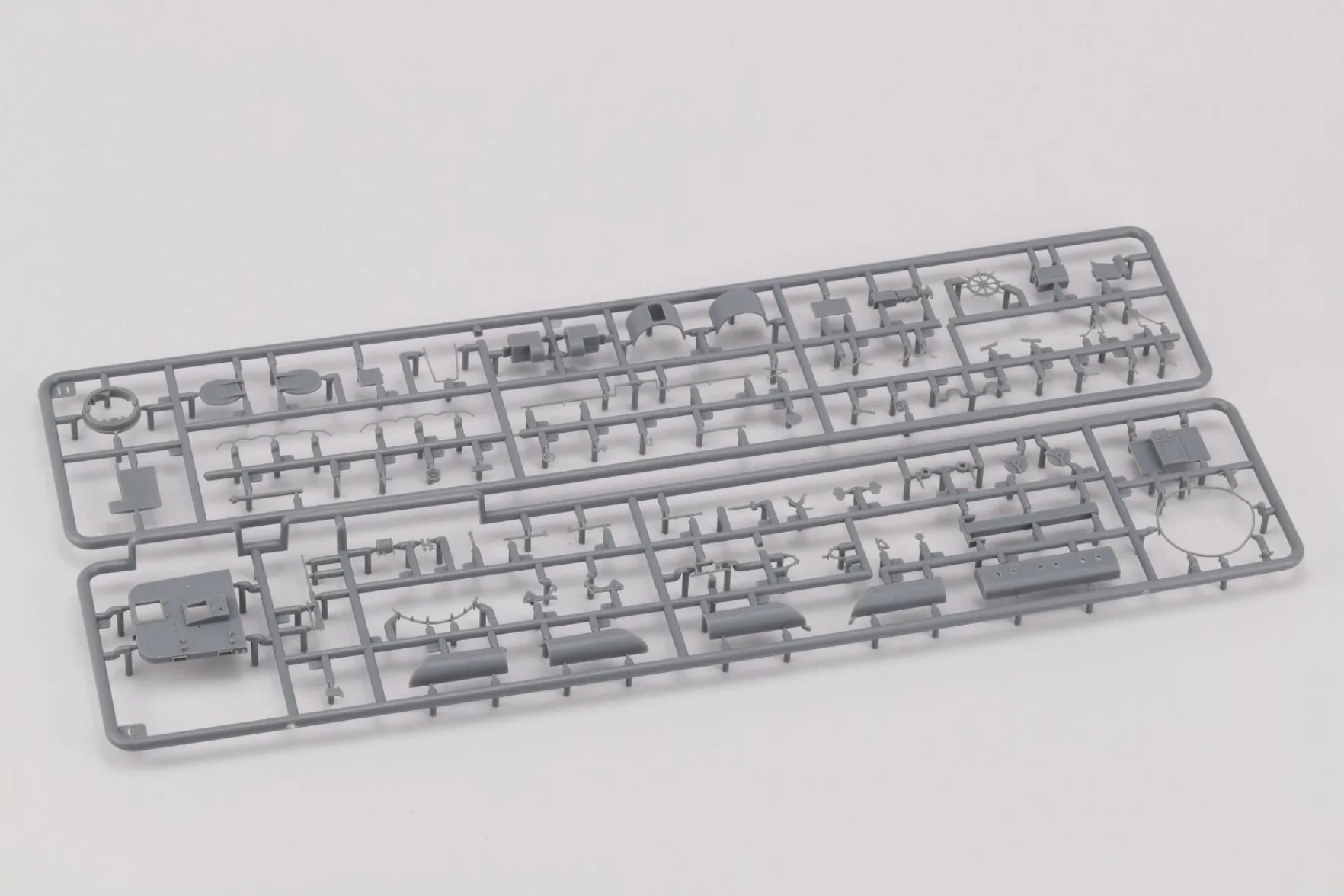 FOREART 1001 1/72 Scale German Schnellboot S38 S-38 1942 Display Collectible Hobby Craft Toy Plastic Assembly Model Kit