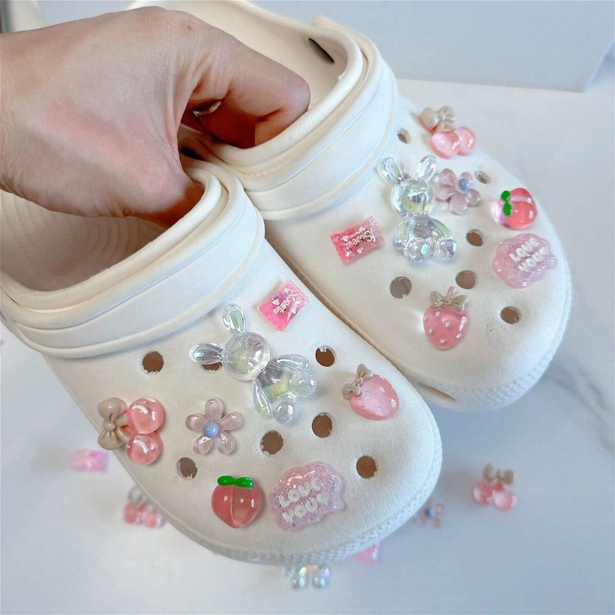 

Jelly Color Cute Rabbit DIY Shoe Accessories Girls Summer Fruit Strawberry Detachable Buckle Shoes Women Hole Shoes Charms Set