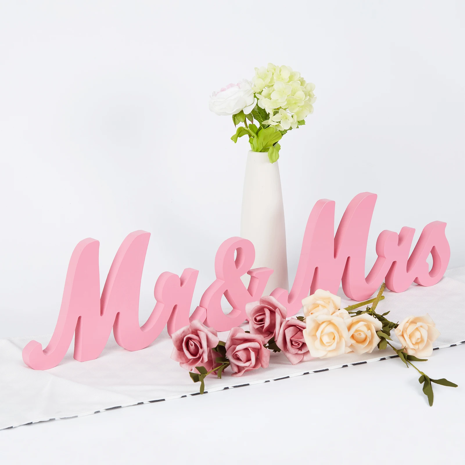 

1 Set Wooden Mr And Mrs Letter Ornament Wedding Props Large Photography Props