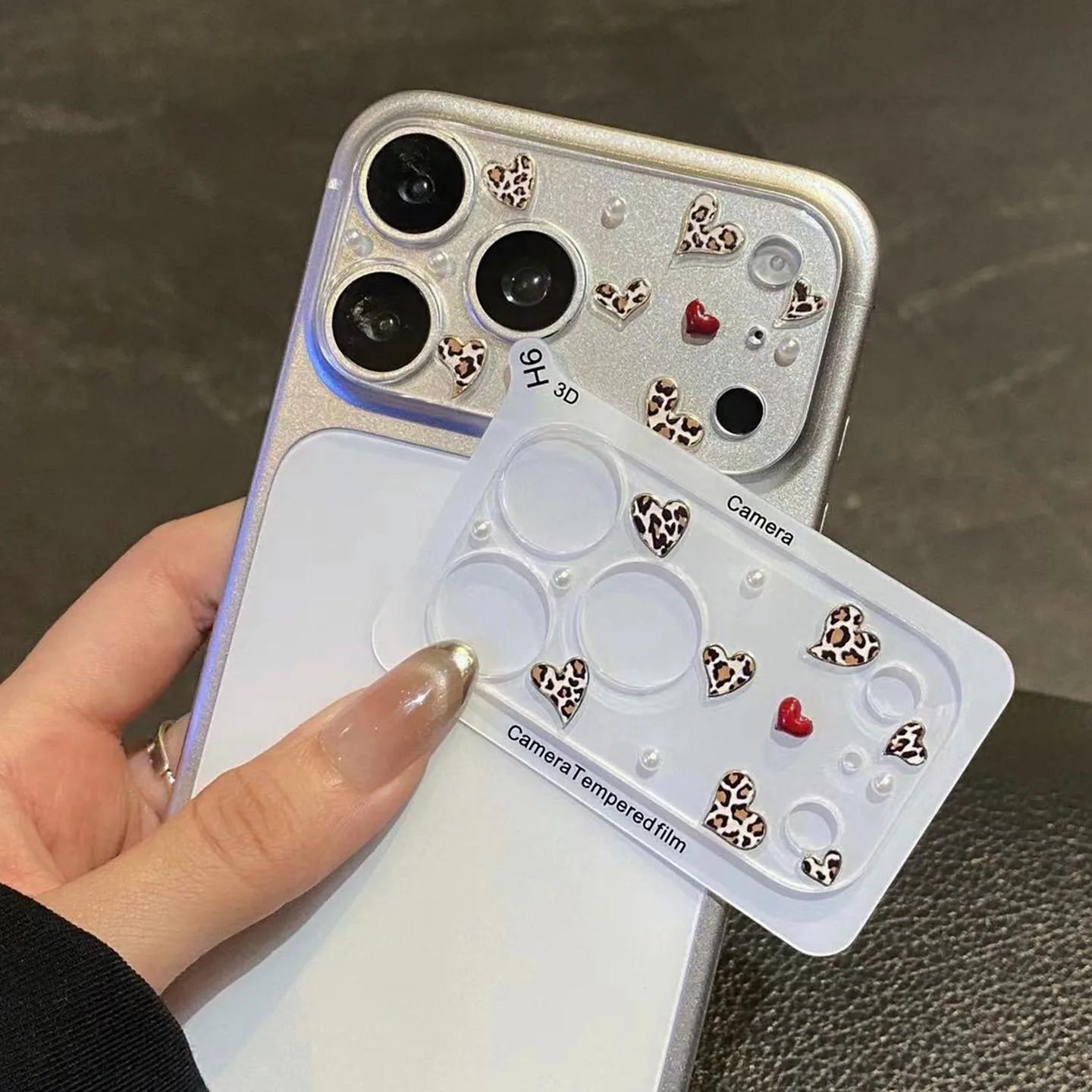 

1-5pcs Leopard Love Heart Glass Camera Protector for IPhone 17 Pro Max 17Pro Full Cover Anti-Scratch Pearl Hard Soft Lens Film