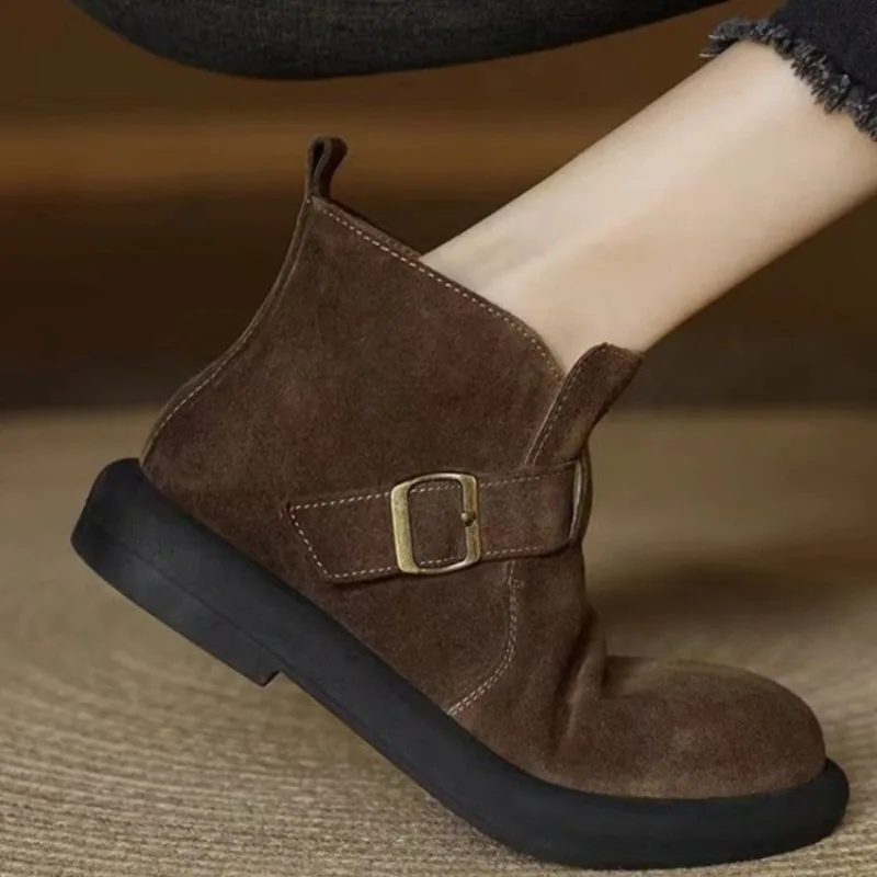 

Women's Block Heel Vintage Suede Metal Buckle Soft Sole Anti-Slip Wear-Resistant Booties