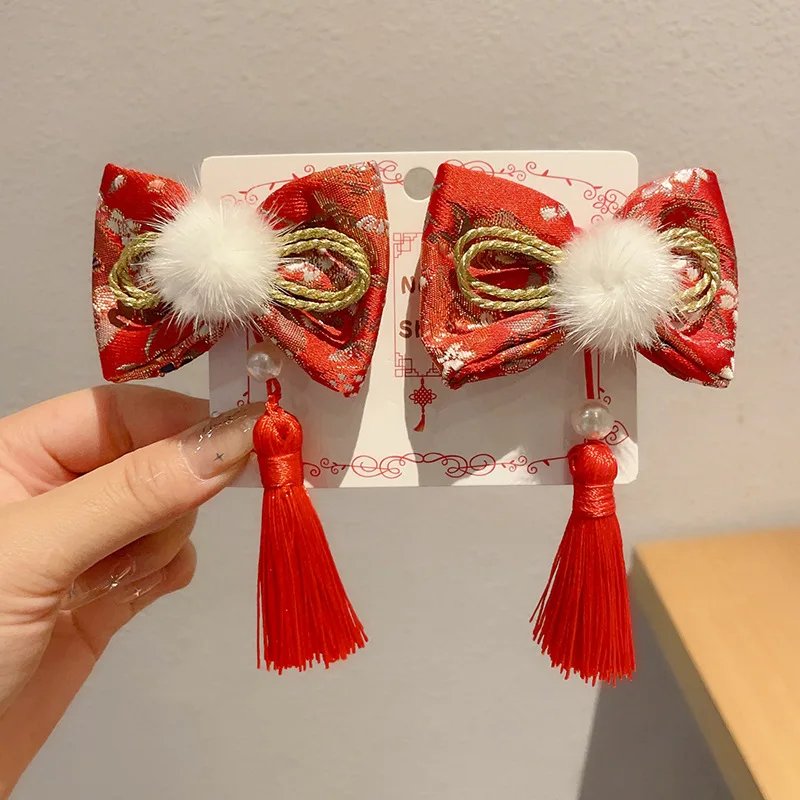 

2025 New Year's Hair Clip for Girls Little Girl's New Year's Greeting Hairpin Red Bow Tassel Duckbill Clip