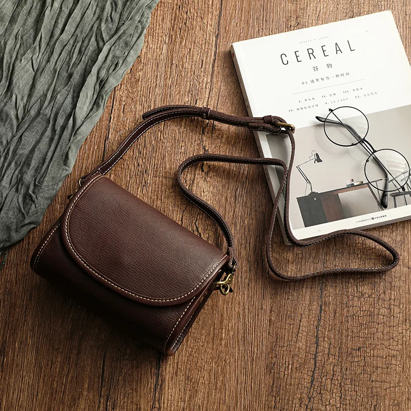 Cow leather vintage crossbody bag fashion style shoulder bag small mobile phone bag ladies sling bag cluthes for female