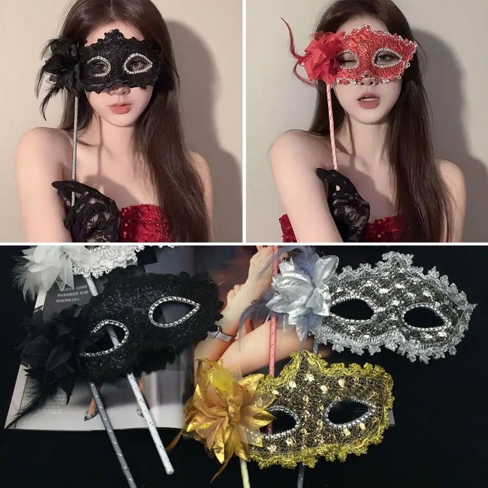 Venetian Party Handheld Masquerade Masks Carnival Party Stick Side Flower White Lace Veil Festival Costume Party Feather