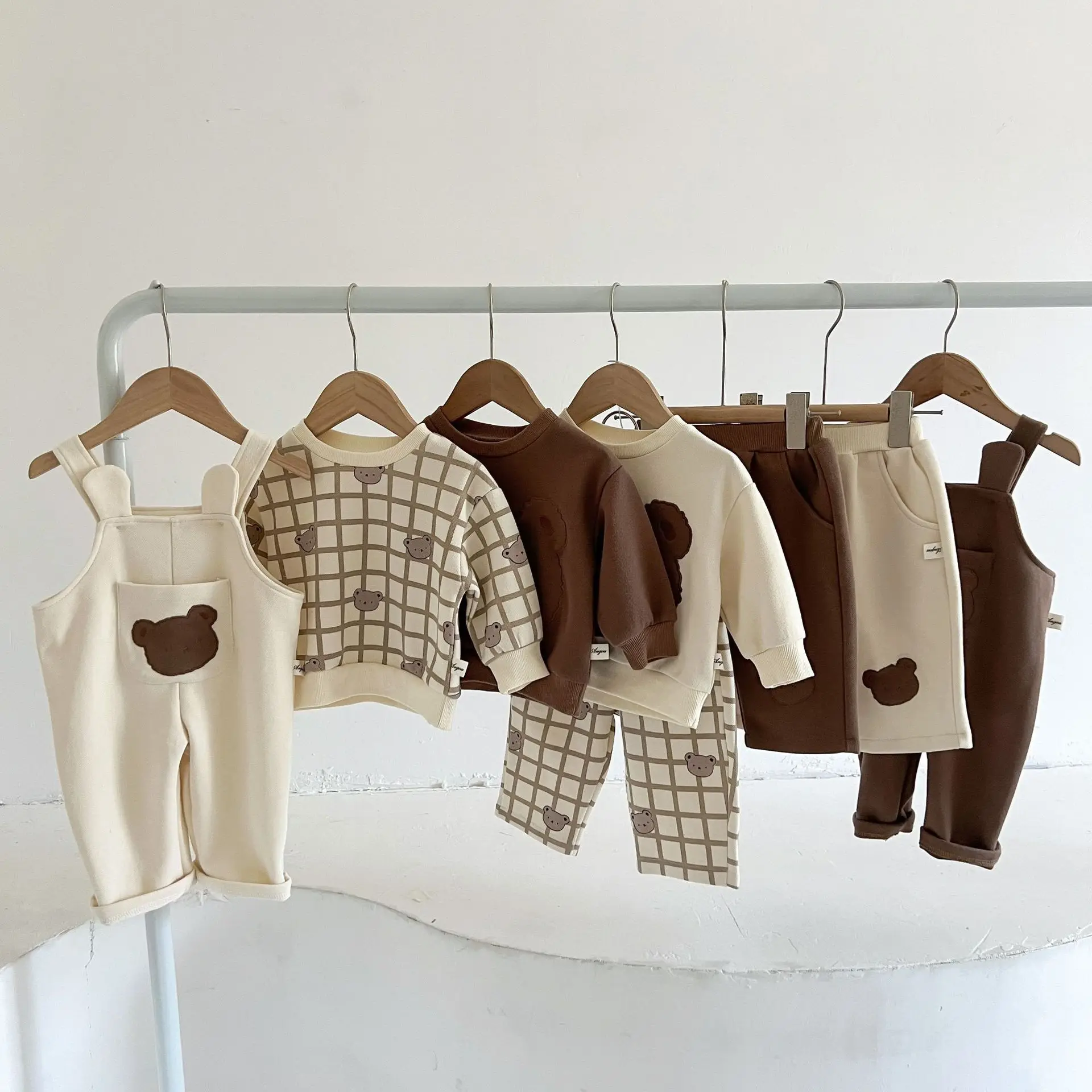 Baby Set Autumn Newborn Baby Romper Fashion Overalls Trousers Cartoon Coat Bear Embroider