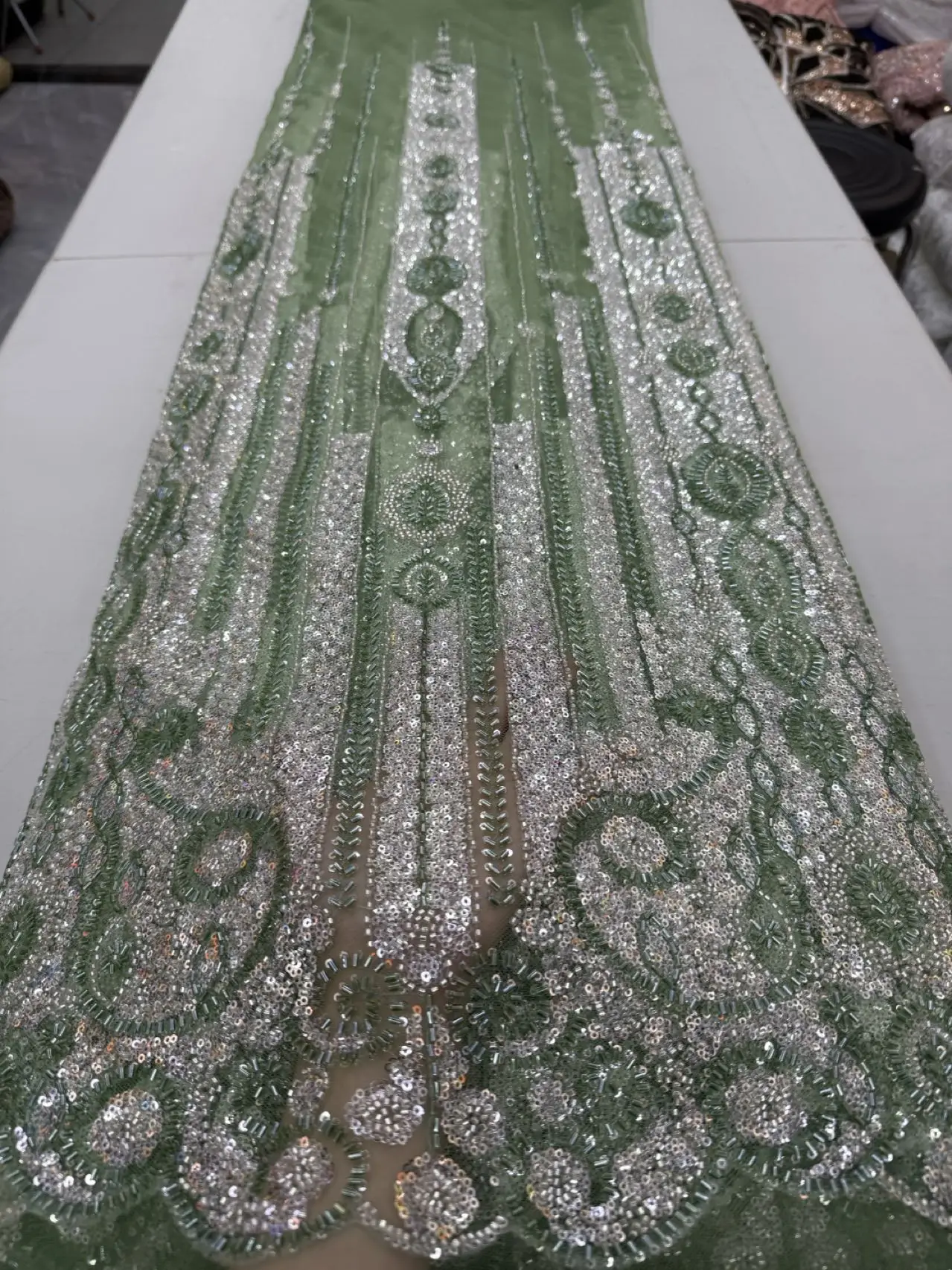 

The Latest African Lace Fabric 2025 High Quality French Beaded Luxury Tulle Lace Nigeria Sequin Mesh Lace Fabric Wedding Dress