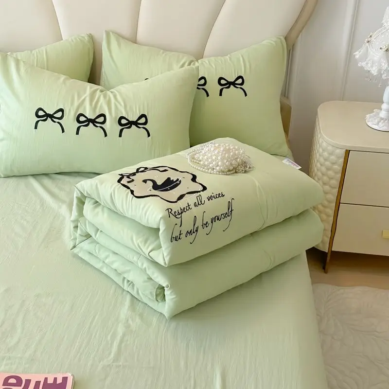 Korea Style Summer Cool Quilt Set of Four Piece Air Conditioning Quilt Cartoon Single Dormitory Thin Quilt Machine Washable