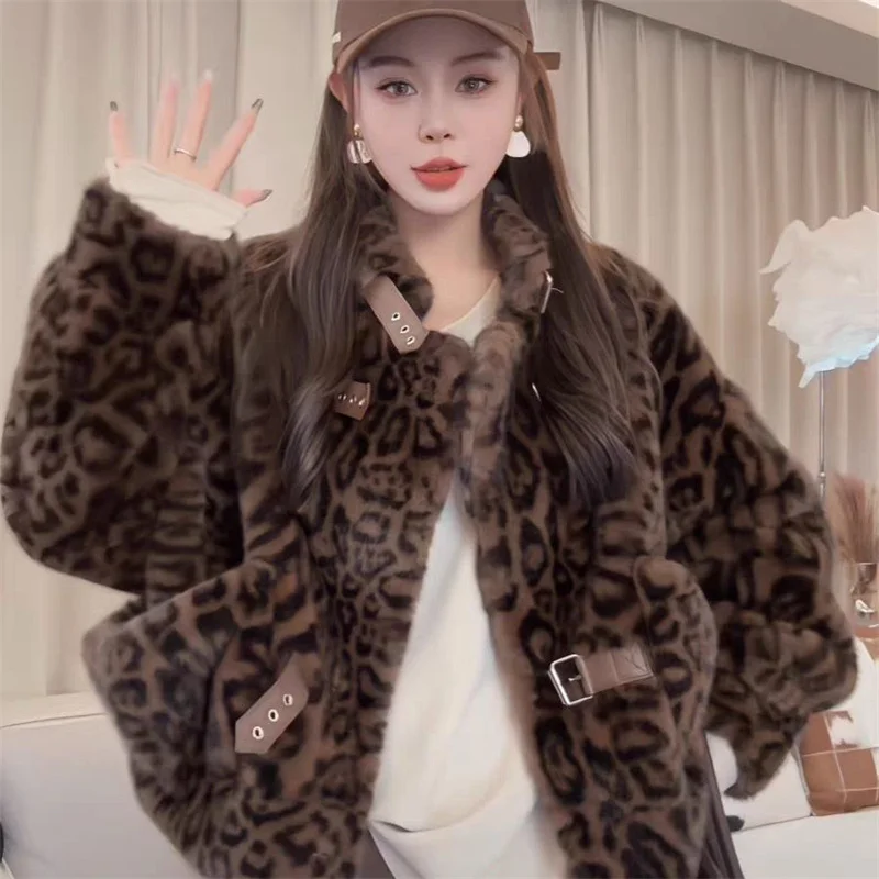 2024 Winter New Faux Mink Fur One-piece Jacket Women Short Stand Up Collar Leopard Print Fashionable And High-end Thick Jacket