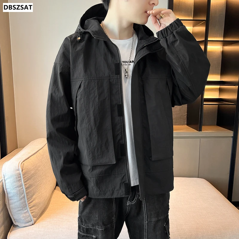 2023 New Men Outdoor Windproof Jackets Hooded Coats Casual Hiking Outwears Windbreaker Mens Spring Autumn Fashion Charge Jacket