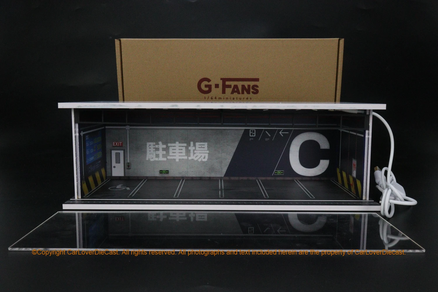 

G-FANS 1:64 Light Version Assembly Parking Lot with LED Lights Model Diorama