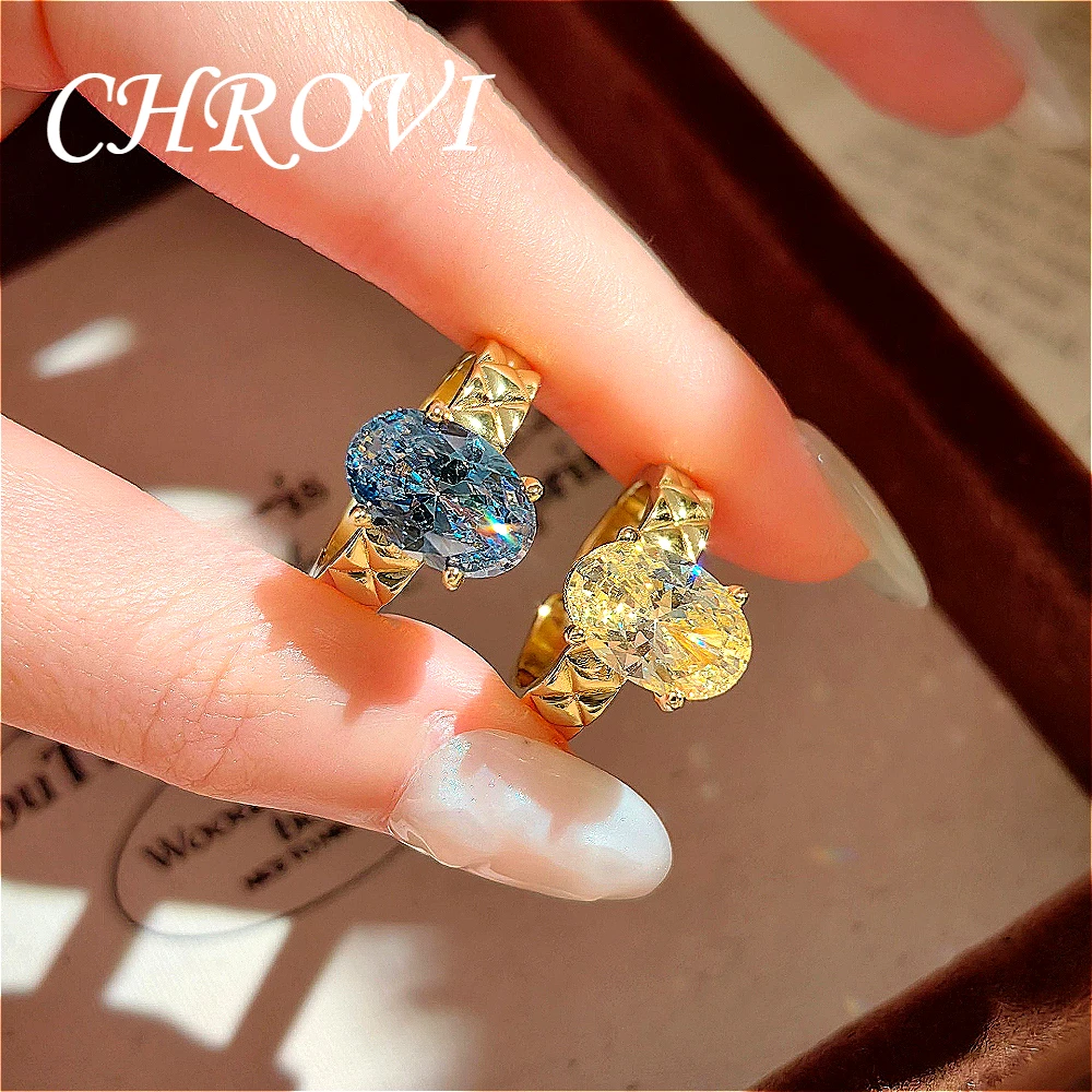 

Luxury-Style Gold Checkered Ring - Retro Fashion Four-Carat Set with Pear-shaped Gemstones for Women
