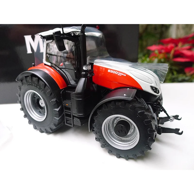 

Литой под давлением масштаб 1:32, 6300 CVT, модель трактора из сплава для взрослых и мальчиков, классическая коллекция, сувенир, статическое украшение для дисплея, подарок на праздник для мальчика