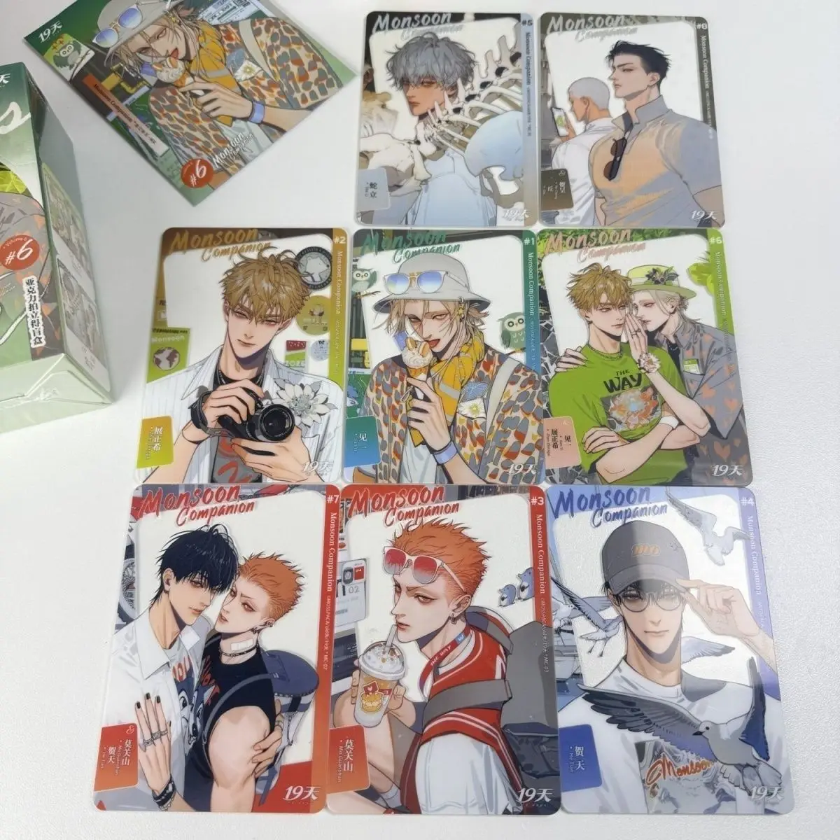 أعمال شيان القديمة الرسمية لعام 2025 سلسلة رفيق الموسمية 19 يومًا من He Tian & Mo Guan Shan بطاقة أكريليك إصدار محدد