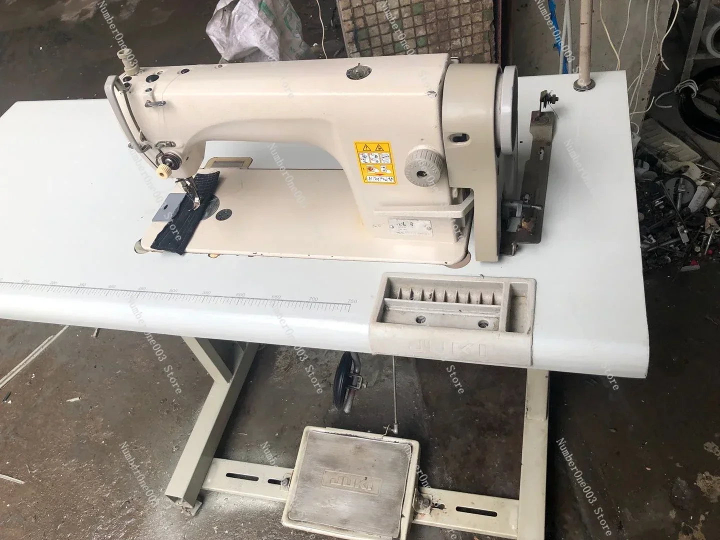 90% of industrial household electric sewing machines are new Japanese imported heavy machines, ordinary flat cars 220v full set