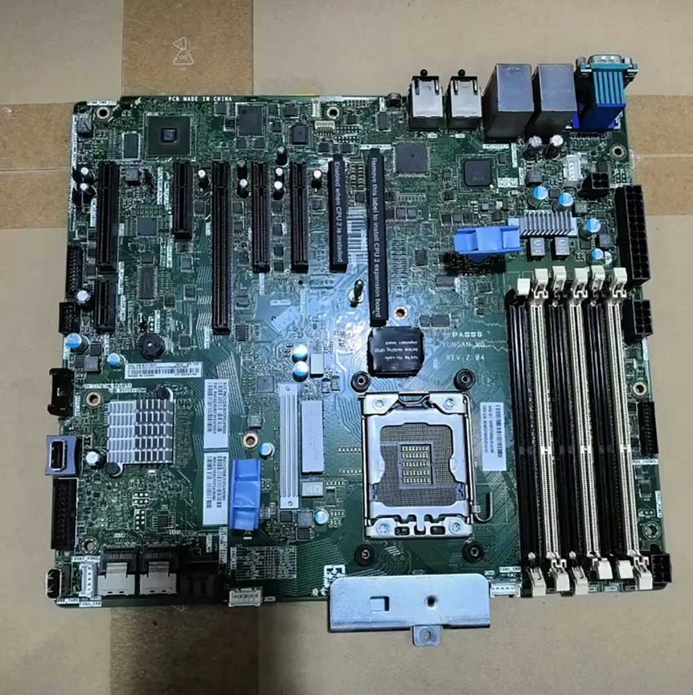 

Серверная материнская плата X3300 M4 81Y7047 00W2268 00AK852