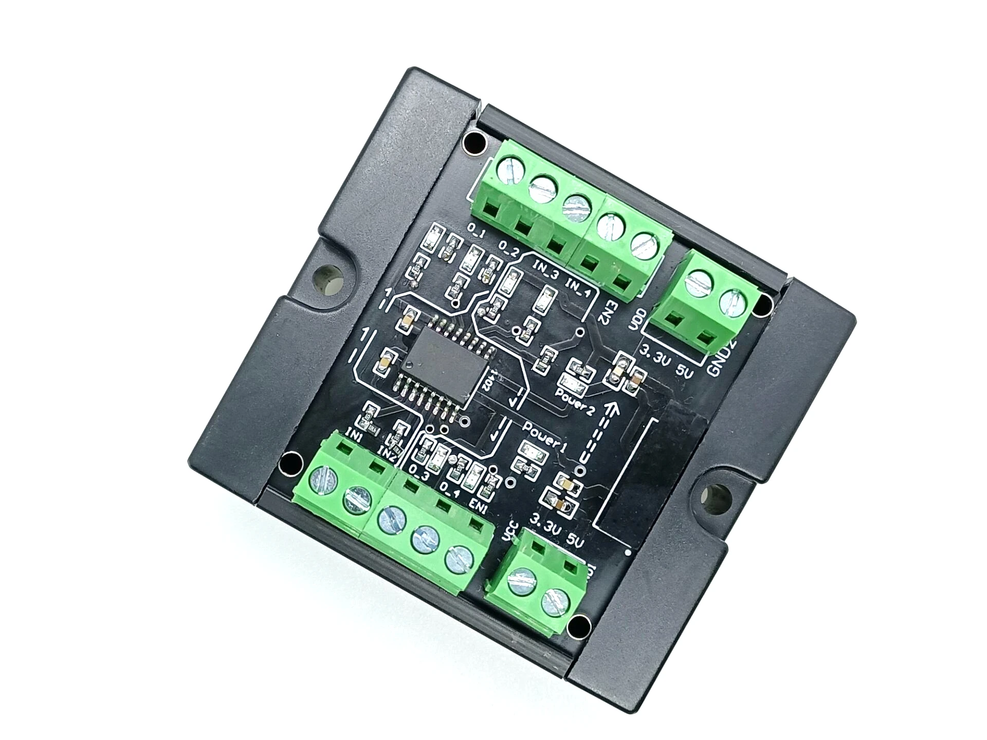 ADUM1402 four channel high speed  Bidirectional transmission 5V TO 5V, 5V TO 3.3V, 3.3V TO 5V, 3.3V TO 3.3V 1Mkhz