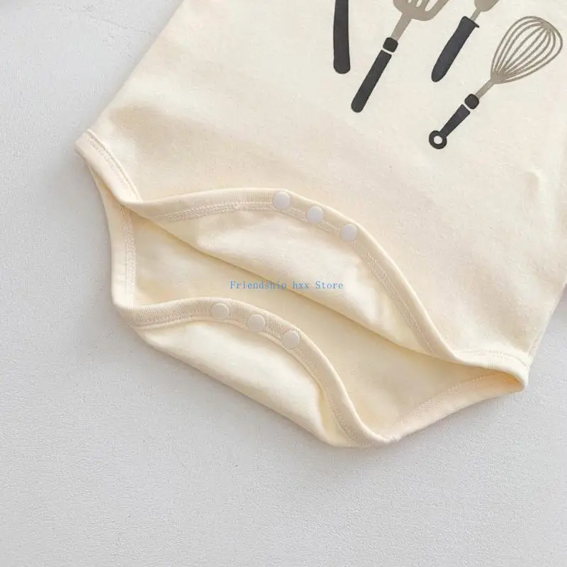 مجموعة F1CB Baby Cooking Photoshoot من القطن بأكمام قصيرة مع قبعة