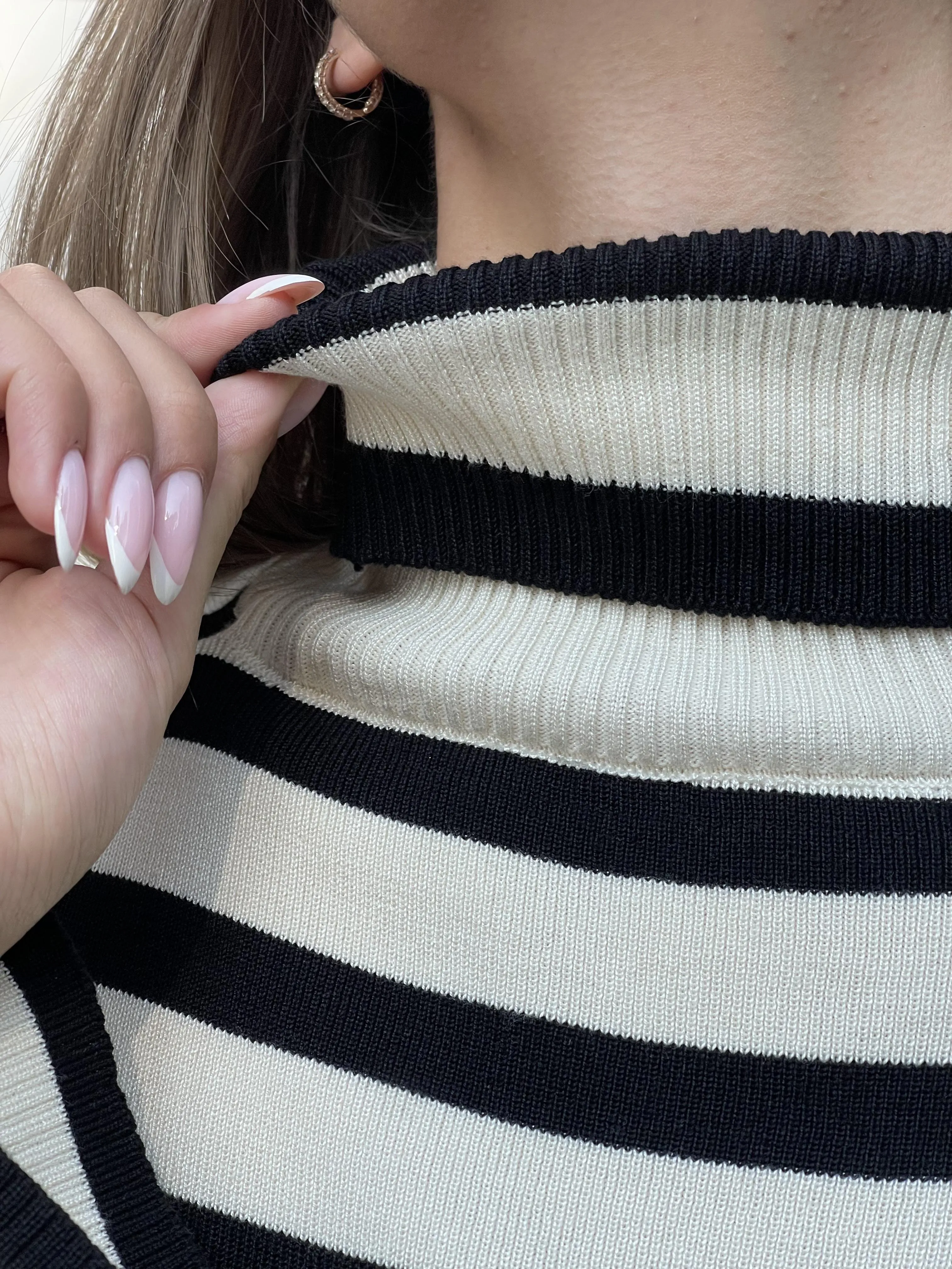 Winter Oversized Stripe Matching Set Casual Warm Turtleneck Autumn Pullover Knitted Two Pieces Sweater Set Long Sleeve