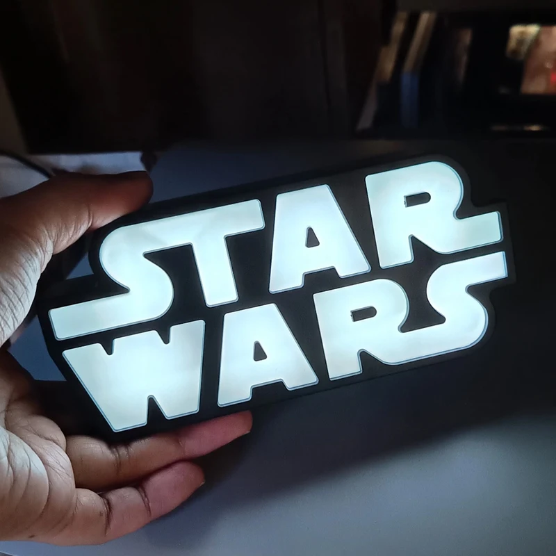 本物のスターウォーズledランプ雰囲気のあるベッドサイドナイトライトオーナメント