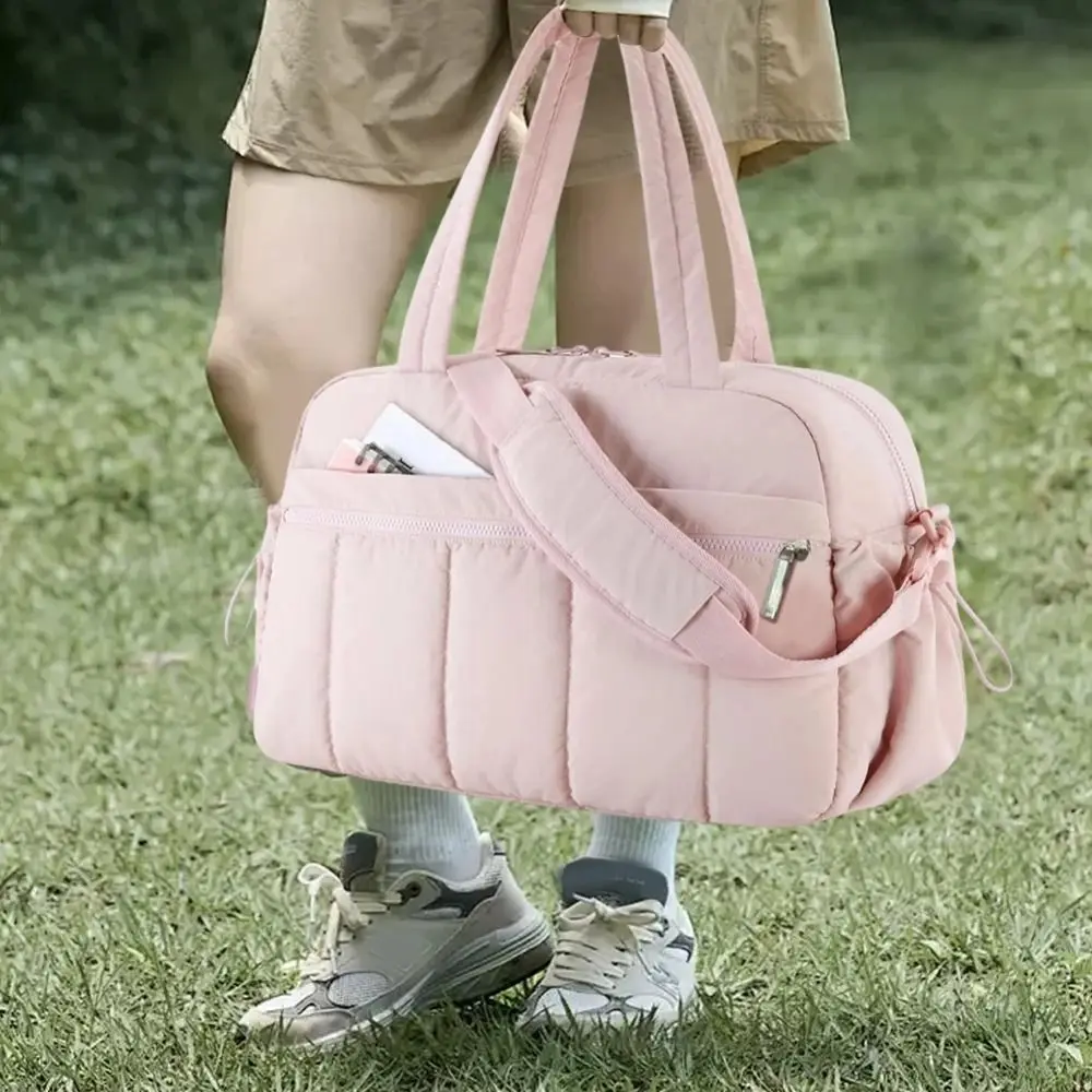 

Large Capacity Travel Duffel Bag Cloud Style Dry and Wet Separation Travel Luggage Suitcase Waterproof Lightweight