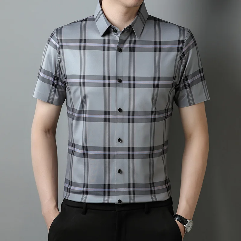 New Shirt Men's Short-Sleeved Summer Young and Middle-Aged Casual Shirt Plaid Fashion Men's Half Sleeve One Generation