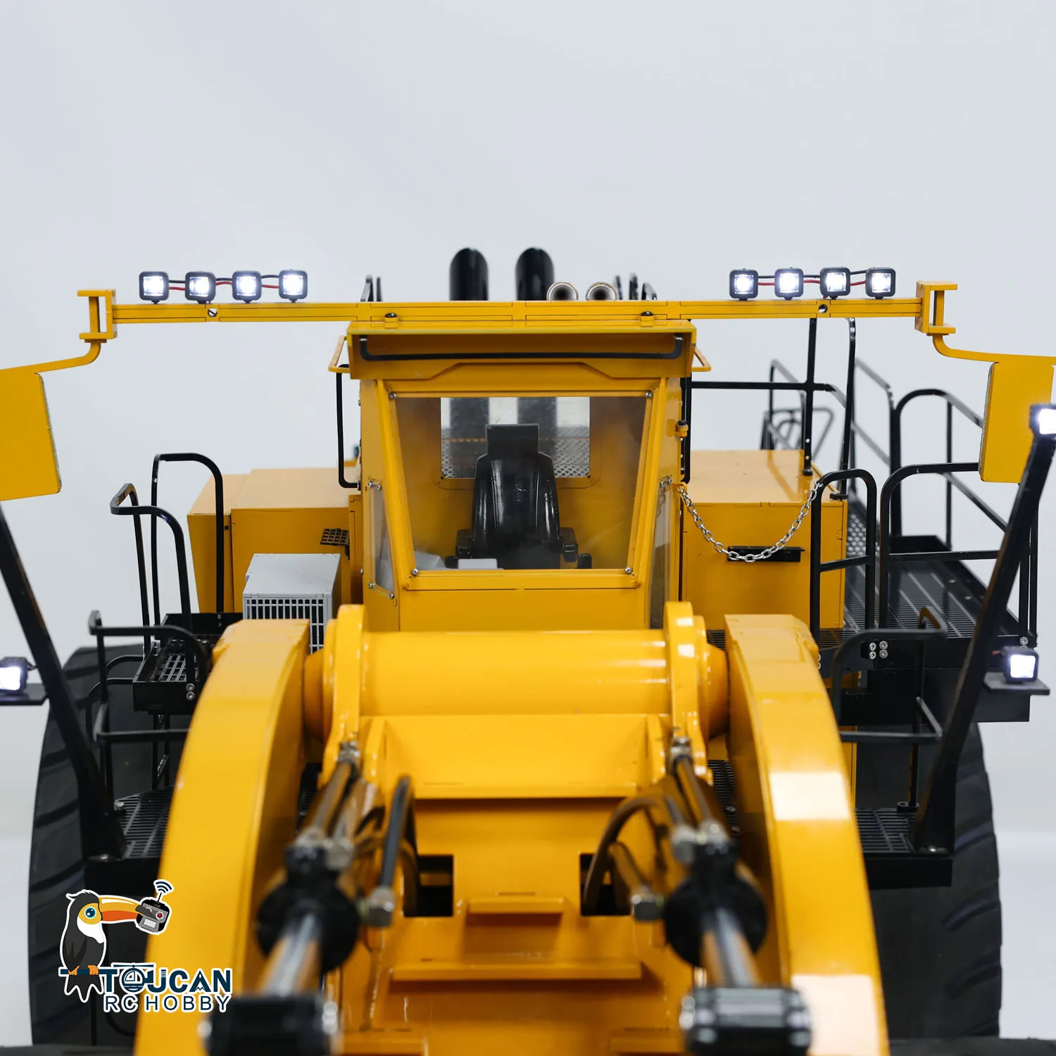 L2350 RC Hydrauliczna ładowarka 1/14 Heavy Duty Machine 150KG ST8 Zdalnie sterowany model pojazdów budowlanych ze światłem Dźwięk palenia