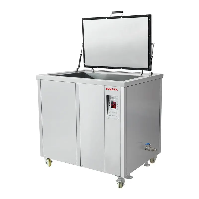 Ultrasonic Cleaner With Easy To Use, Convenient Maintenance And Good Quality.