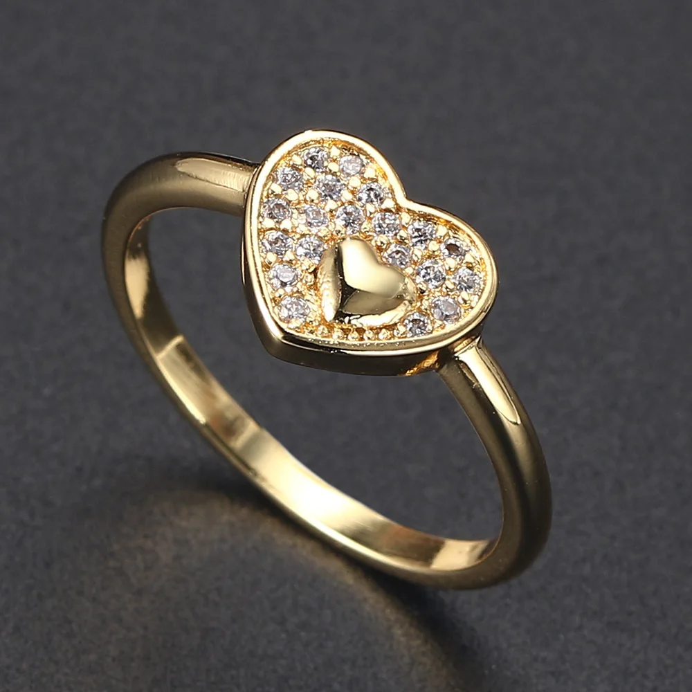 Unique Women\'s Ring Heart Shape Korean Style Micro Inlaid Zircon Delicate Simple Gold Color Wedding Rings Kpop Accessories R763