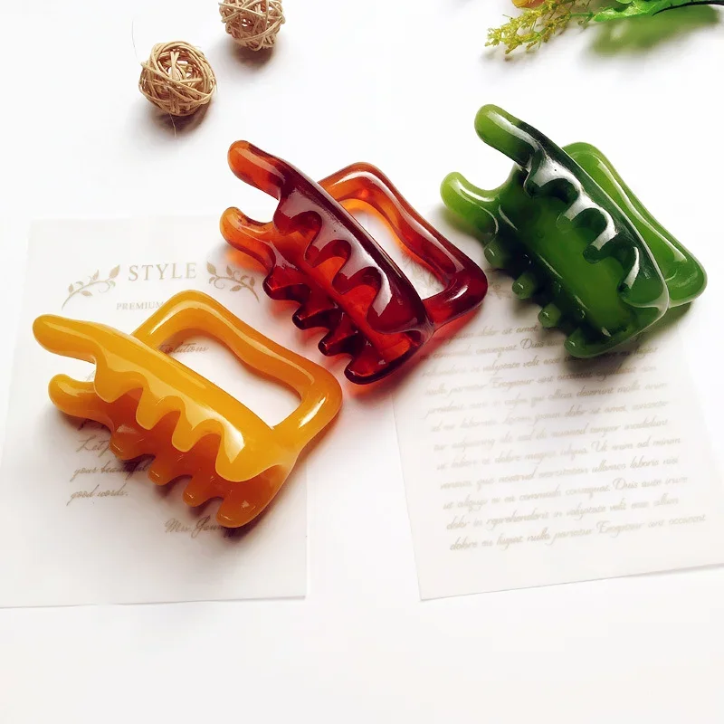 

1PC Scratch Massager Spine Cervical Body Relaxation SPA Body Massage Promotes Blood Circulation Health Tools Resin