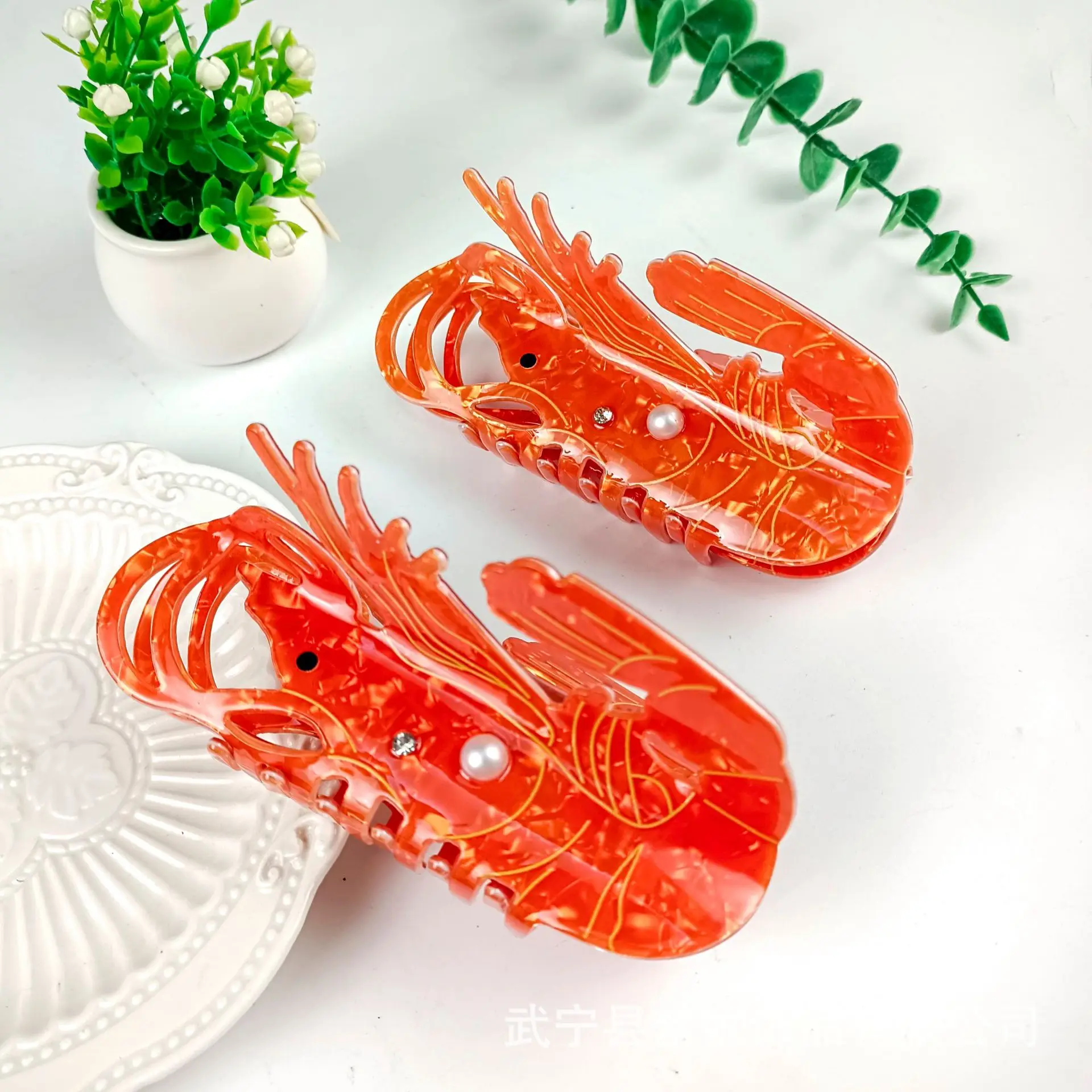 

2025 NEW Ocean Series Lobster Hair Claw Rhinestone Acrylic Claw Clips Summer Trendy Hair Clips for Women Girls Hair Accessories