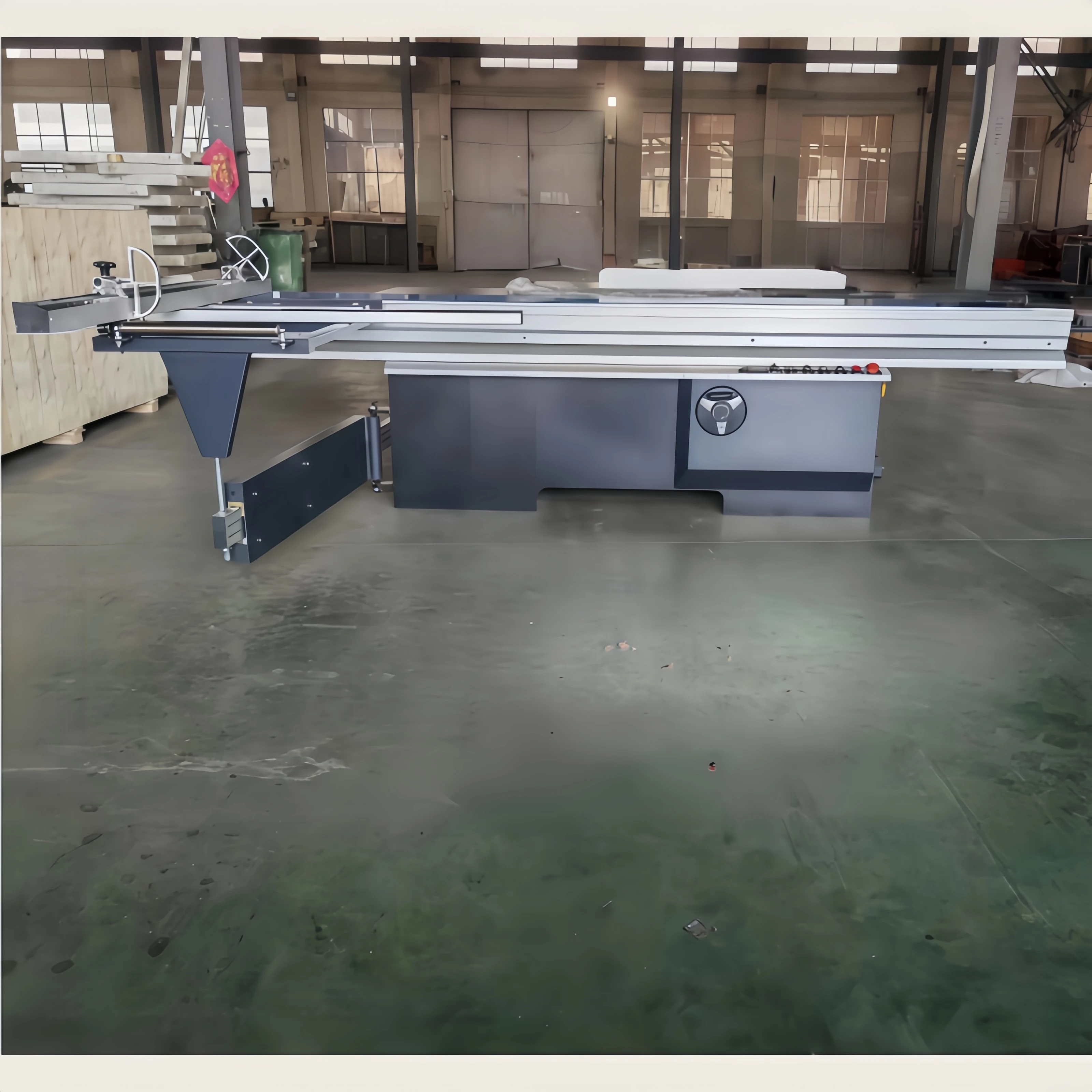

High Efficiency Woodworking Wood Cutting Sliding Panel Saw Machine Efficient Cutting 45 Degrees Sliding Table Saw Machine Sale