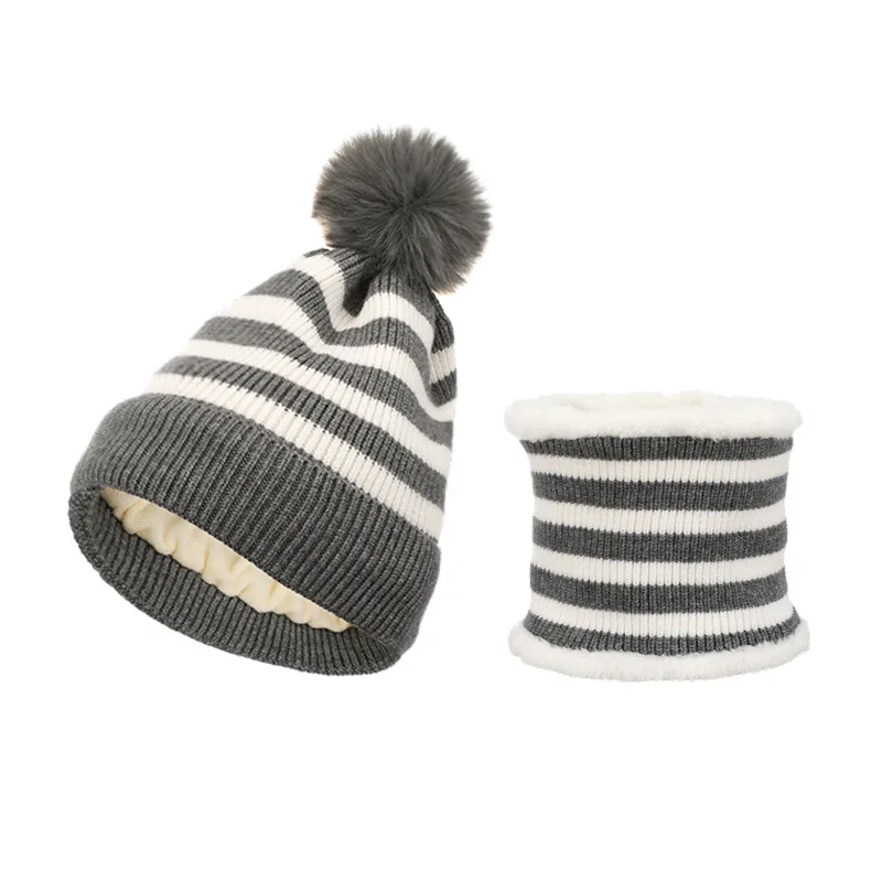 Sciarpa per cappello da bambina invernale spessa Set sciarpa per cappello con pompon per bambini a righe calde cappello invernale all'ingrosso in cotone lavorato a maglia per bambini