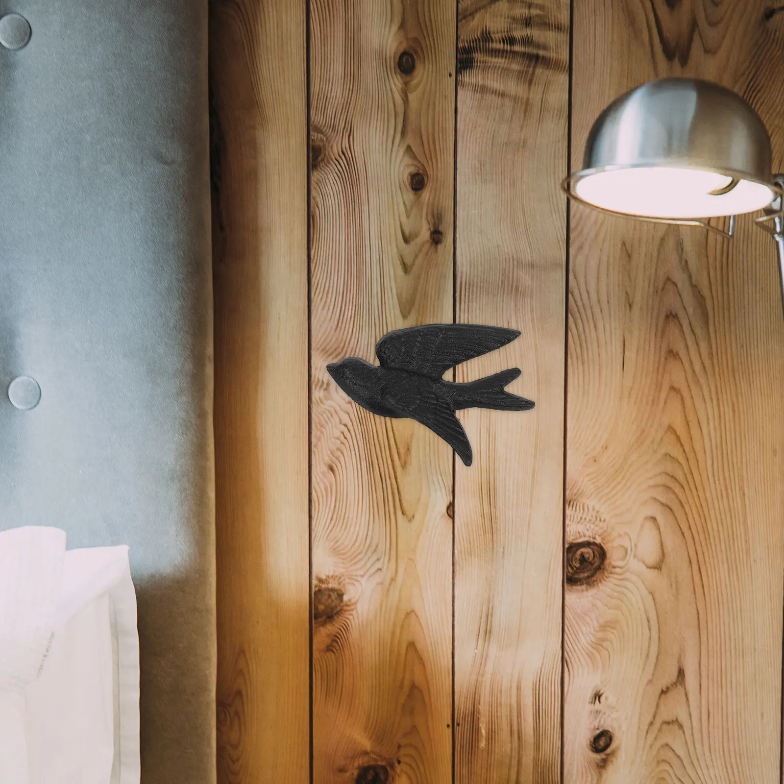 

2 Pcs Porch Cast Iron Decoration Decors Artificial Bird