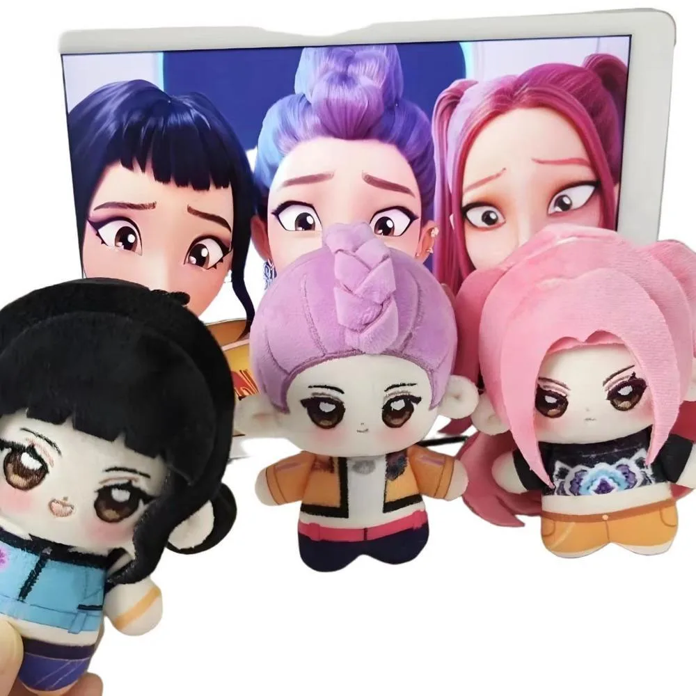Mira Huntrix Erome: La Muñeca que Conquistó a los Fanáticos de K-Pop con su Diseño Único y Detalles Siniestros
