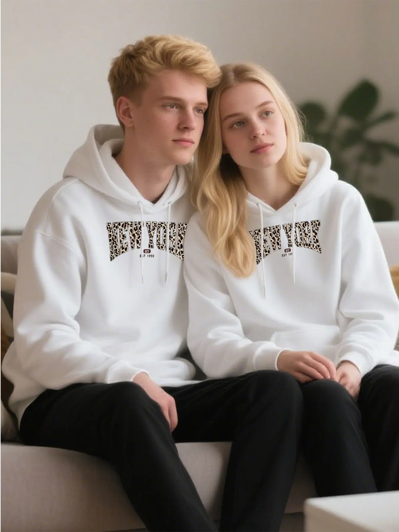 ​New York Leopard Pattern Print Premium Cotton Rich Hooded Sweatshirt Vintage Style Classic Fit Christmas​