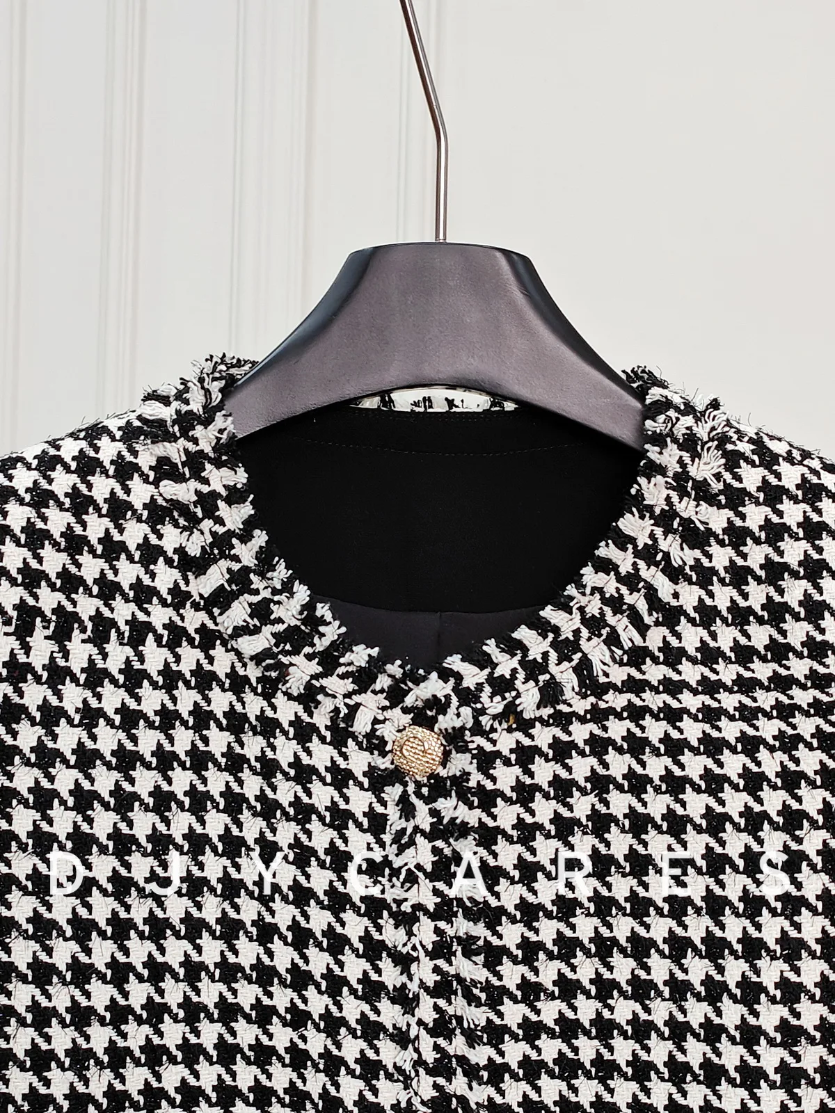 New Rough simple black and white checkered pattern woolen coat versatile top big size