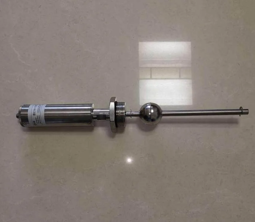 

Brand new liquid level sensor PN: E020097 SN: 11GB40134-16 DH; A04018