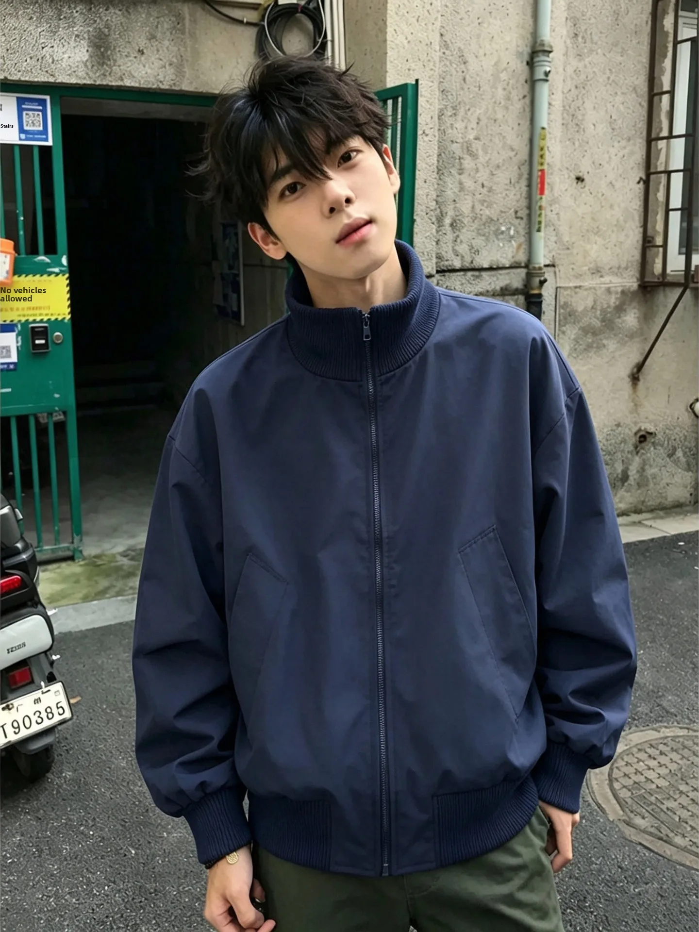 Blue Stand Collar Pilot Jacket Men's Short Bomber Baseball Style Autumn Fashion Polyester Fiber Long Sleeve Casual Jacket