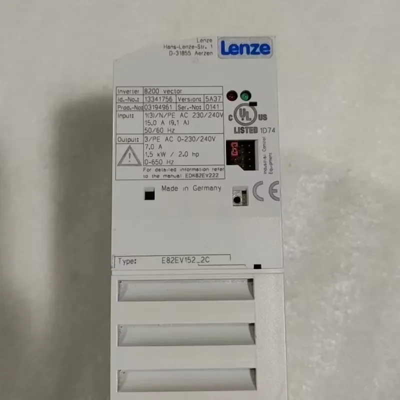 Lenze 8200 Vector Frequency Inverters Converter E82EV152K2C200 and New